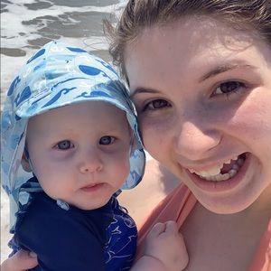 Meet your Posher, Amber